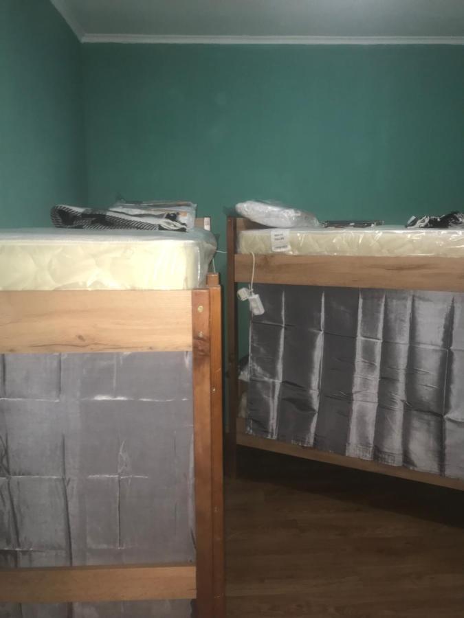 Ararat-Borschagovskaya Hostel Kiev Ngoại thất bức ảnh