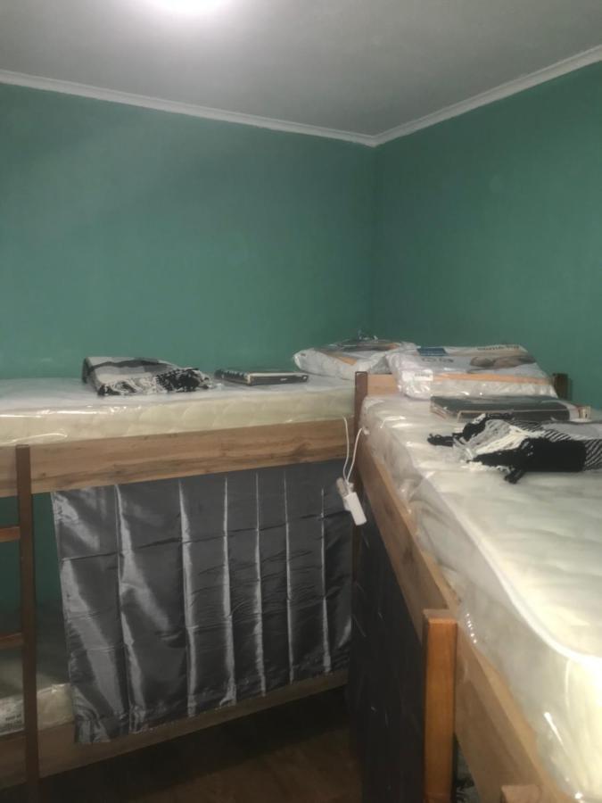 Ararat-Borschagovskaya Hostel Kiev Ngoại thất bức ảnh