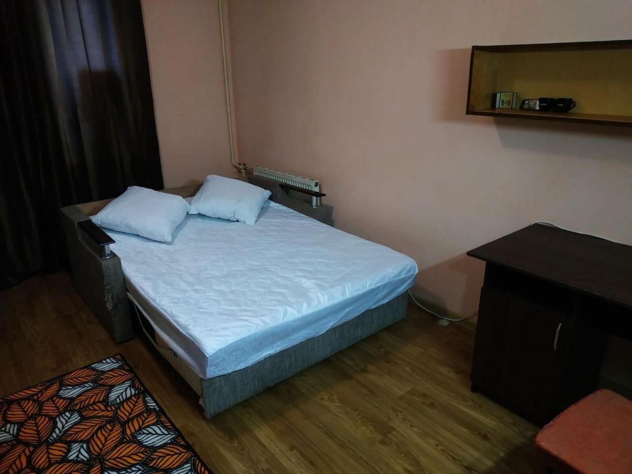 Ararat-Borschagovskaya Hostel Kiev Ngoại thất bức ảnh
